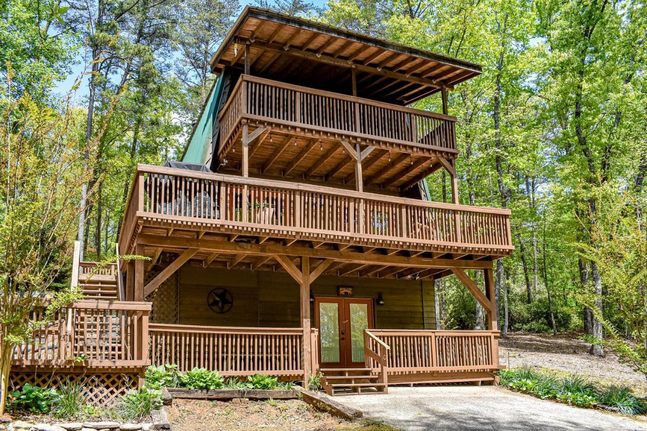 Alpine Chalet Villa Helen Exterior photo